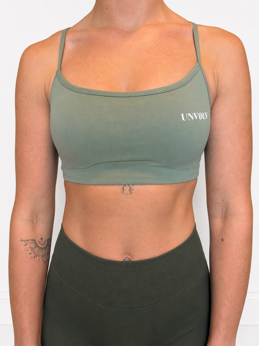 UNVØLV Sports Bra – NOIR OLIVE