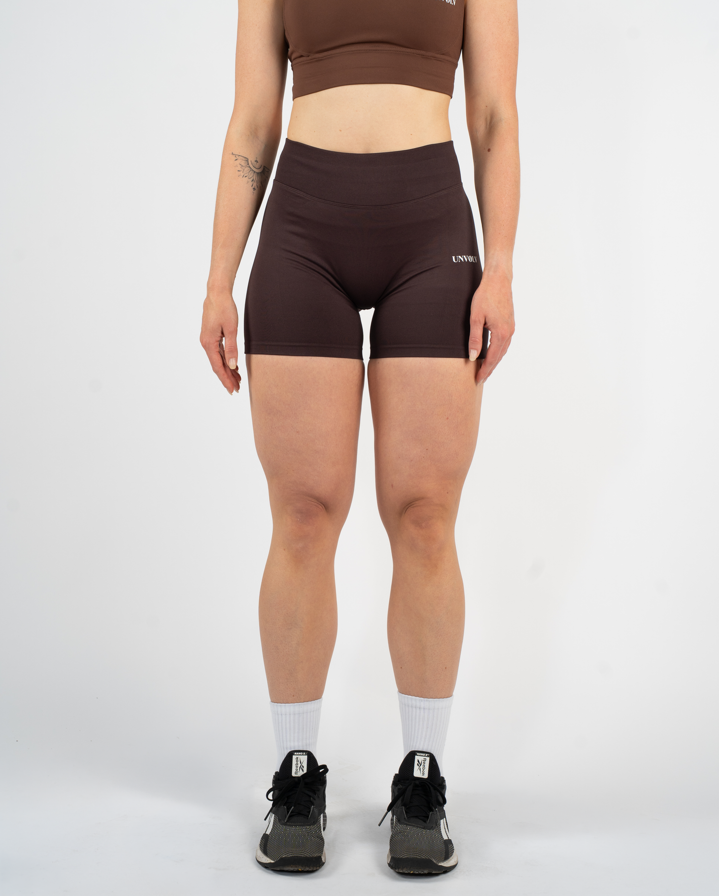 UNVØLV Sport Short Scrunch – VELA