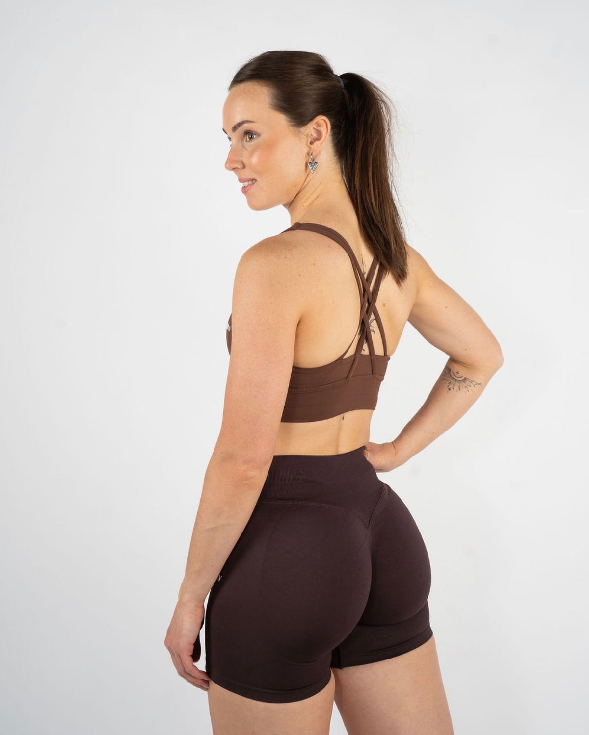VELA SHORT | BROWN